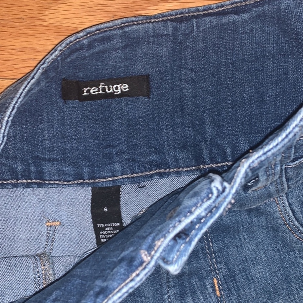 High Rise Skinny Jeans - Picture 2 of 4